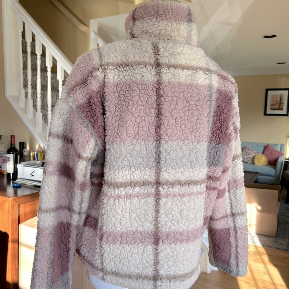 Thread + Supply Dusty Rose Plaid Fleece Pullover Women’s Size XS - Picture 5 of 9
